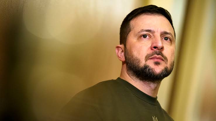 Piden «eliminar» a Zelensky