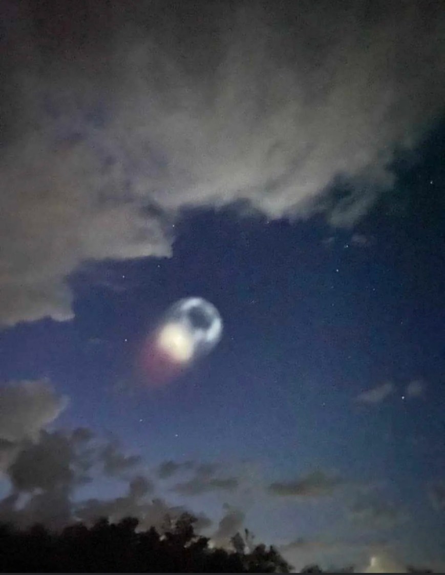 Misterioso objeto aparece en cielo de Nuevo León
