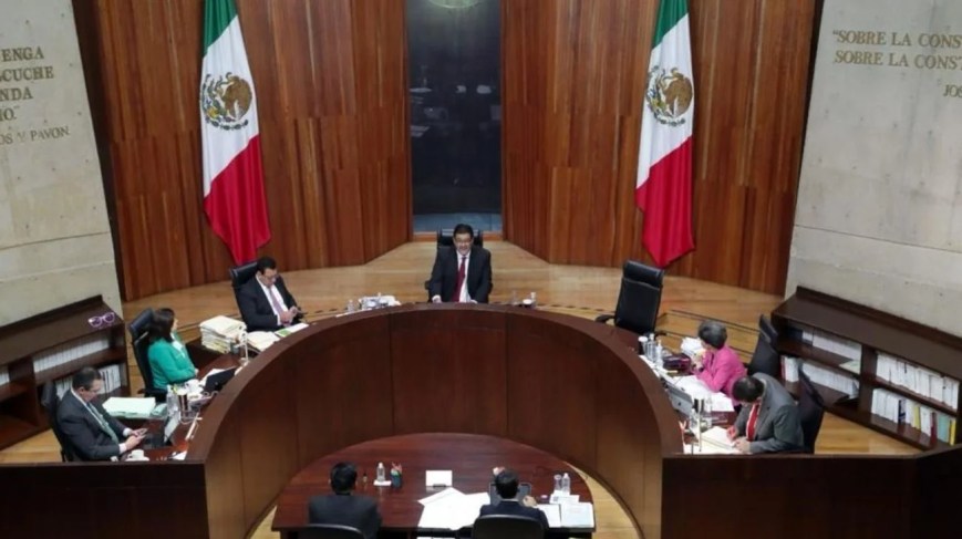 Trife aplaza resolución sobre gobernador interino de Nuevo León