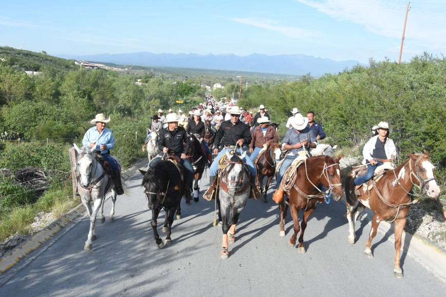 Impulsarán desarrollo en Doctor González con red de carreteras