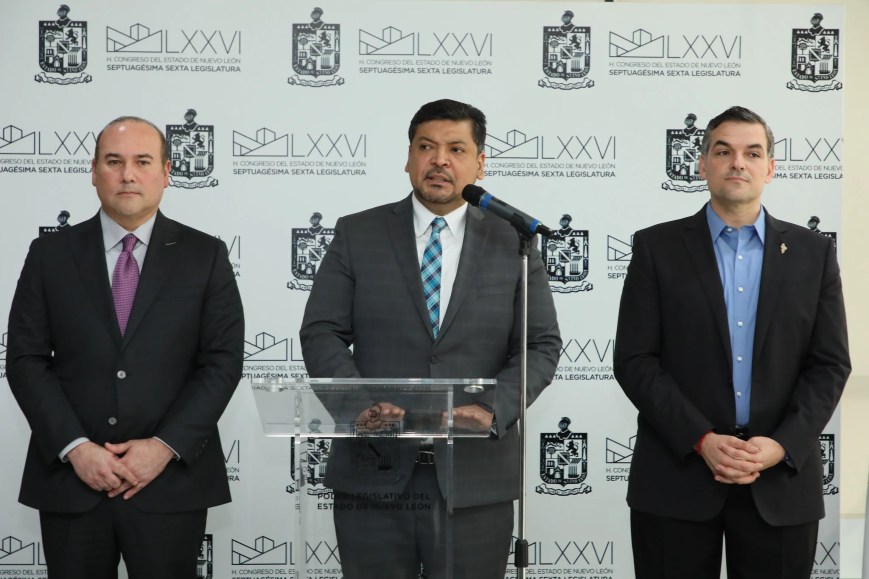 Renuncia Luis Enrique Orozco al interinato