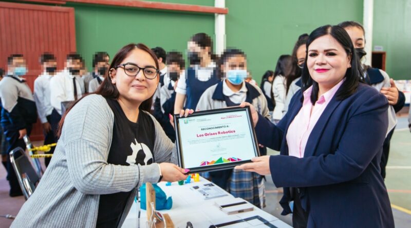 Impulsa Guadalupe participación femenina en la ciencia