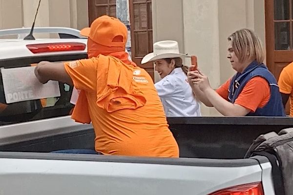 Yazmín Bárcenas lleva la «Calca Matona» a Linares