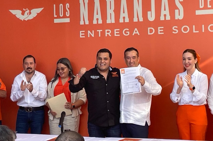 Javier González se compromete a trabajar por Ciénega de Flores