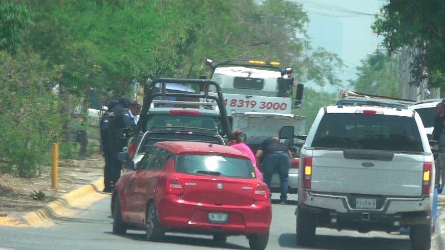 Policía de Santa Catarina reprime a miembro de Acción Nacional