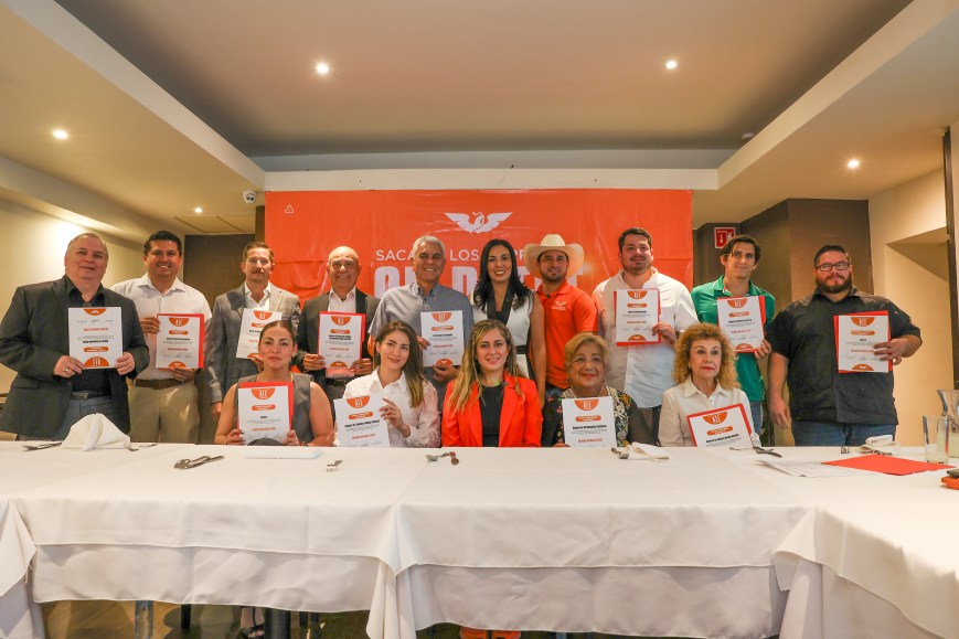Ale Morales presenta su equipo de campaña