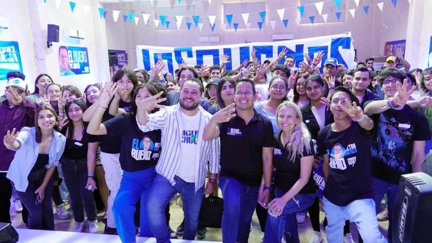 “El Chido” y “El Bueno” se reúnen con jóvenes de Santa Catarina