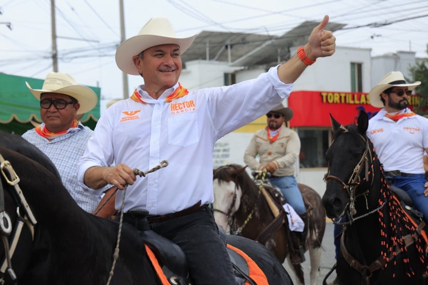 Héctor García sostiene la “Cabalgata Naranja”