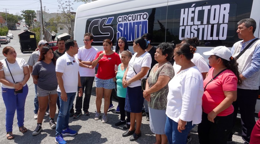 Promete Héctor Castillo transporte gratuito para Santa Catarina