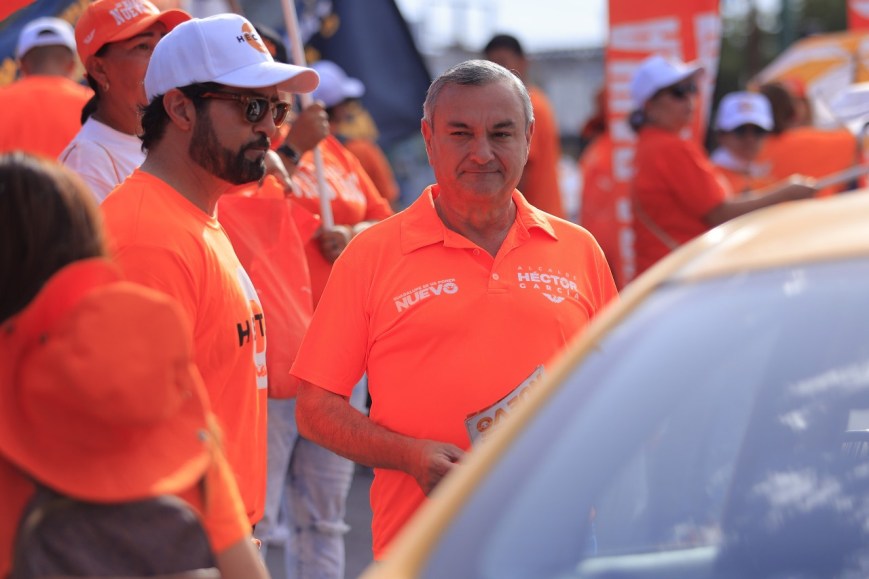 Héctor García promete dignificar la Policía de Guadalupe