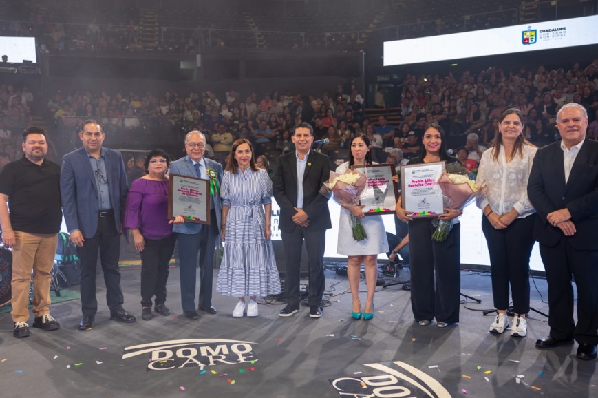 Reconoce Guadalupe a sus docentes