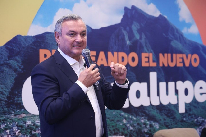 Promueve Héctor García consultas abiertas en Guadalupe