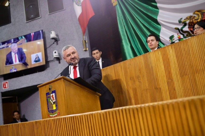 Exige Javier Caballero cambio de rumbo para Nuevo León