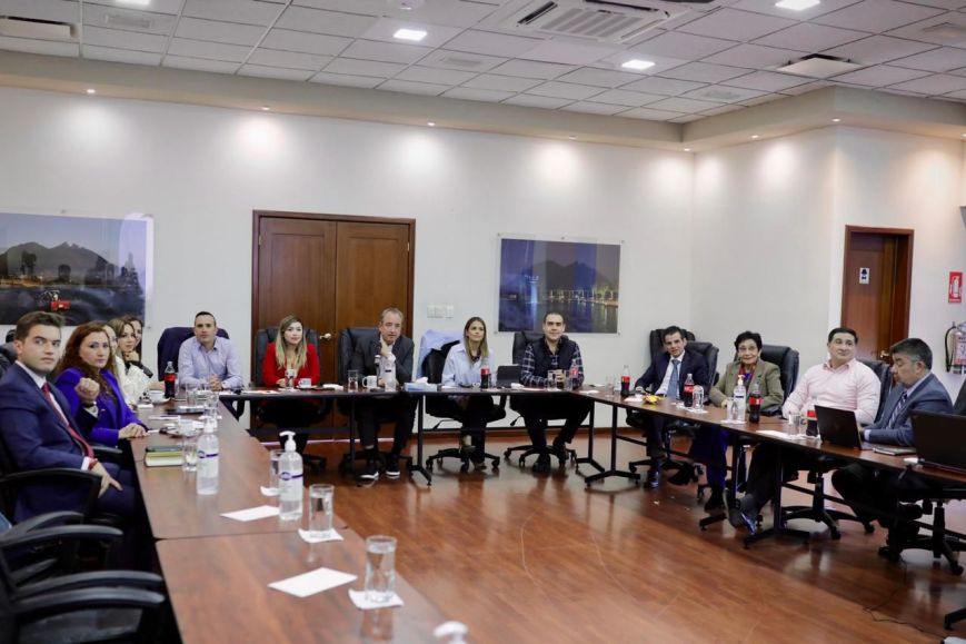 Califican PRI-PAN como positiva primera reunión sobre presupuesto