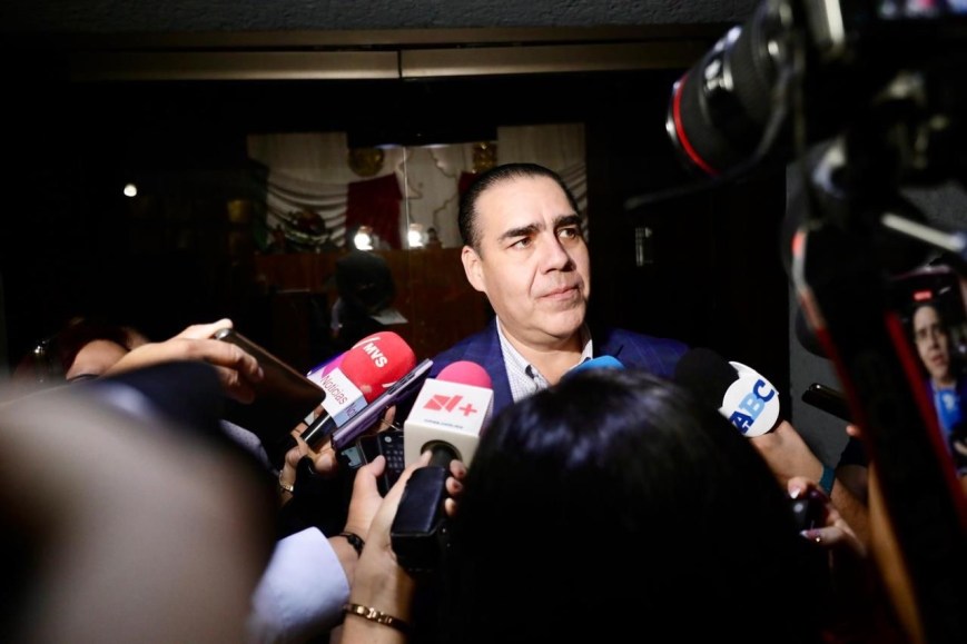 Urge Heriberto Treviño al gobernador presentar el Presupuesto del 2025