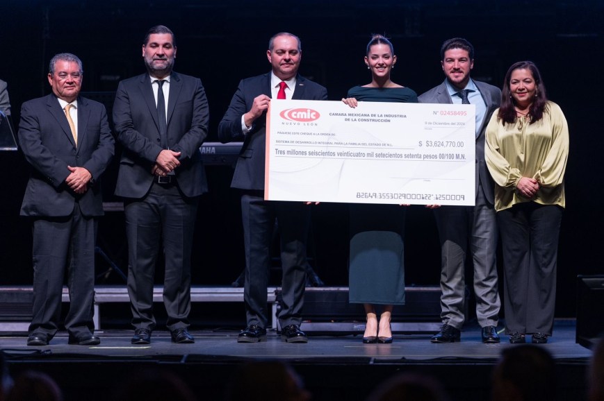 Dona CMIC NL más de 7 millones de pesos en apoyos al DIF estatal y municipios