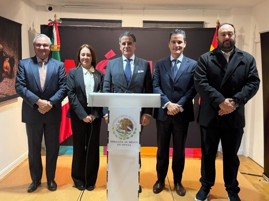 Impulsa Héctor García a Guadalupe ante el mundo