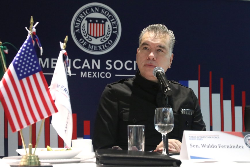 Waldo Fernández destaca avances en seguridad y comercio