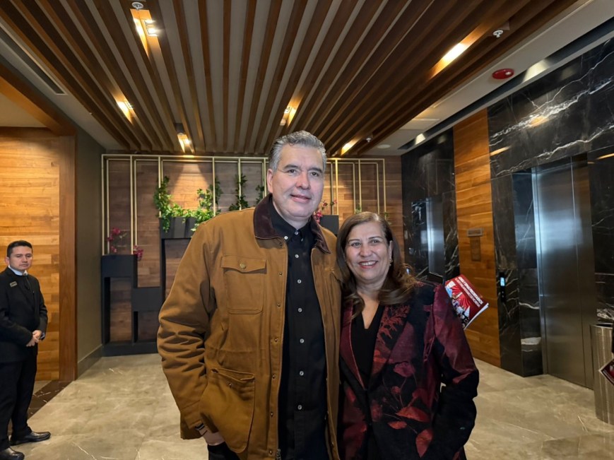 Defienden Waldo Fernández y Judith Díaz reforma al Infonavit