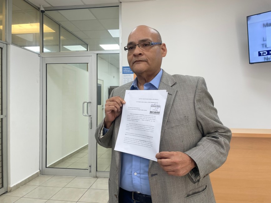 Denuncian presuntas extorsiones en restaurantes y comercios de San Pedro por parte de Seguridad Pública