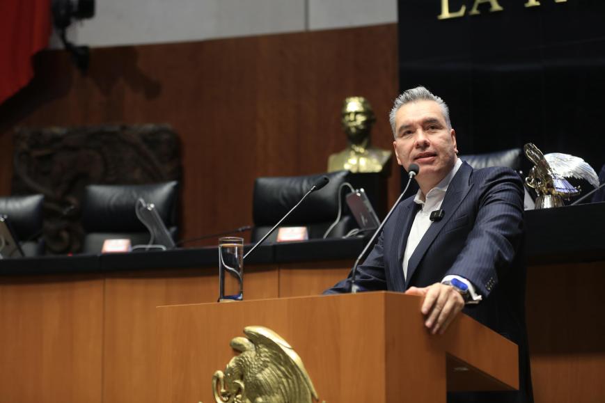 Lamenta Waldo Fernández asesinato del secretario de Linares y ofrece respaldo federal