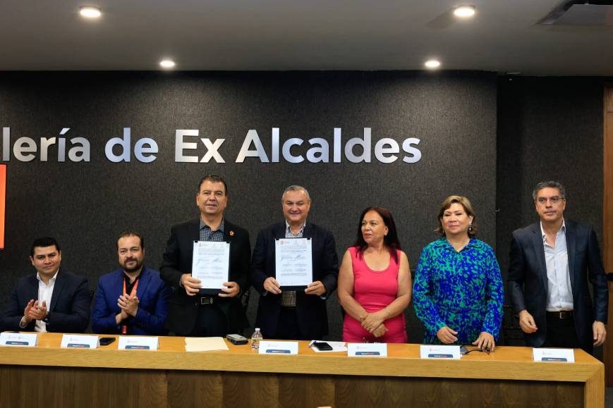 Brinda Guadalupe certeza jurídica a familias de Cerro Verde