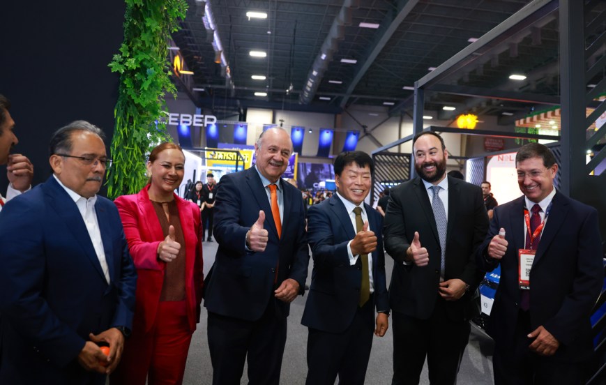 Participa Kia México en cumbre global de transporte e innovación