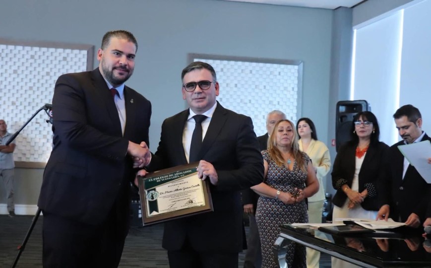 Reconoce Colegio de Abogados de NL llegada de Mario Garza a la Secretaría General de la UANL