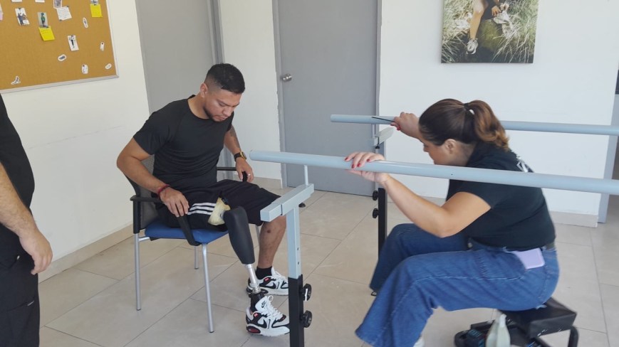 Transforma Proviem la vida de personas con discapacidad mediante prótesis personalizadas