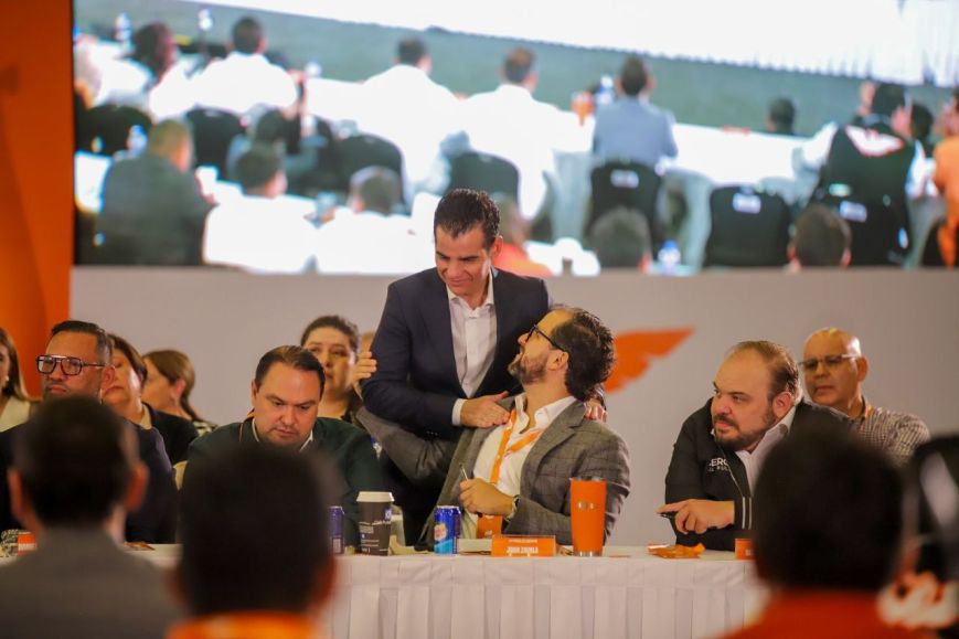 Renuncia Mike Flores a la Coordinación Nacional de Diputados Locales de MC