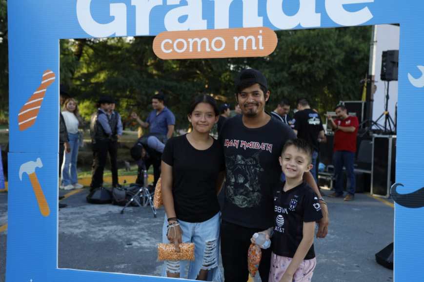 Honra Guadalupe a padres de familia con festejo “Grande como mi Papá”