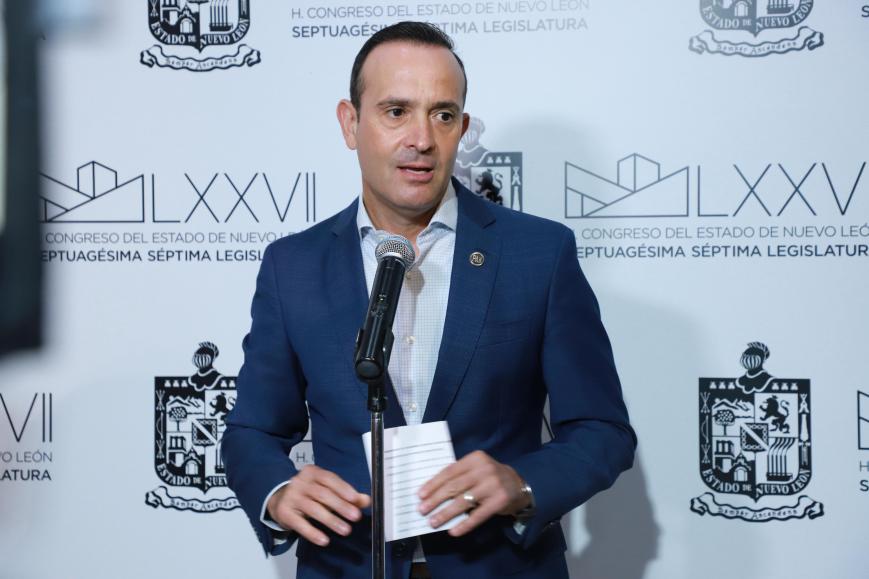 Insistirá Carlos de la Fuente en verificación gratuita