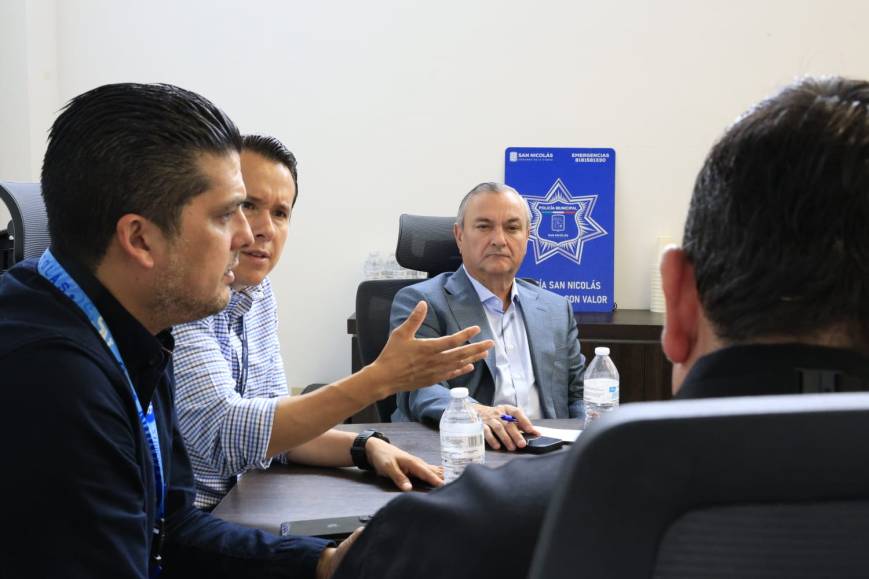 Refuerzan Guadalupe y San Nicolás coordinación en seguridad y migración