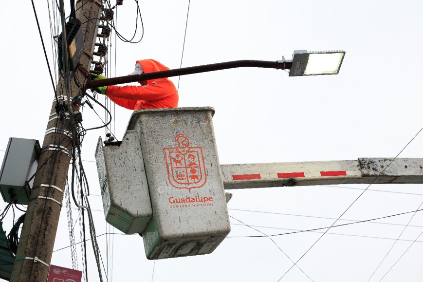 Inician la renovación de alumbrado público en Guadalupe