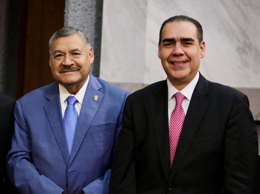 Ofrece Heriberto Treviño becas de nuevo ingreso para estudiantes de la UANL