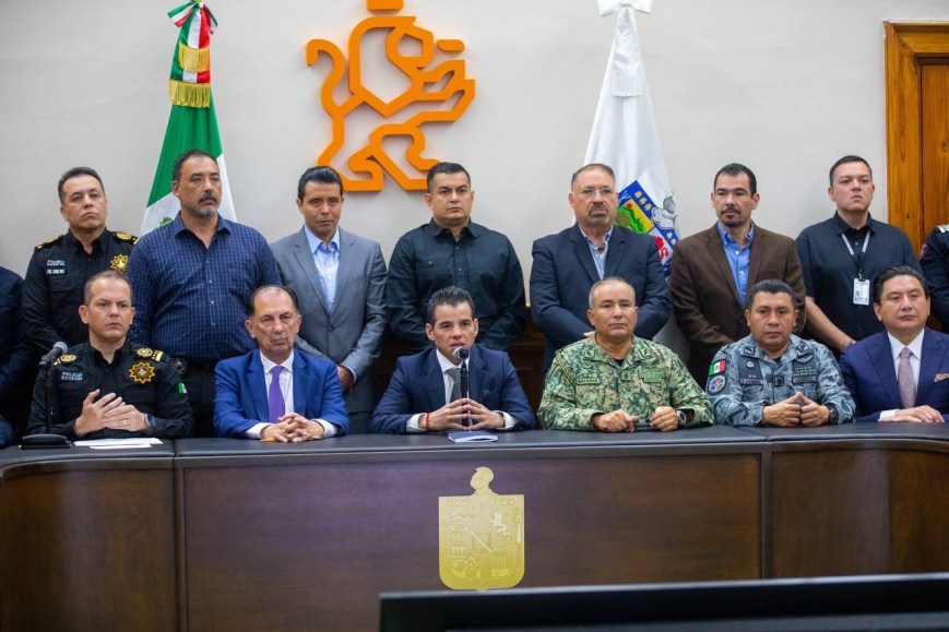 Reconoce Mike Flores a Fuerza Civil como la policía más confiable del país