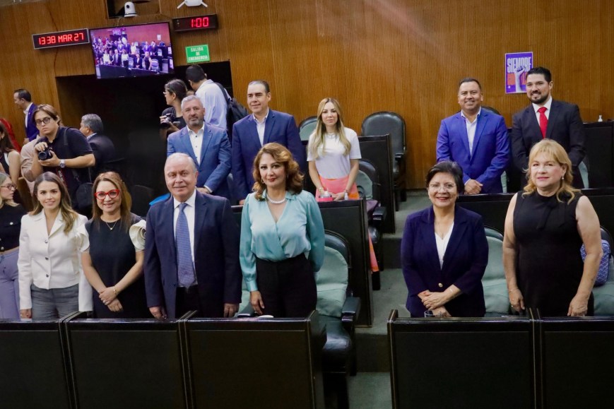 Cumplen diputados priistas con informe legislativo