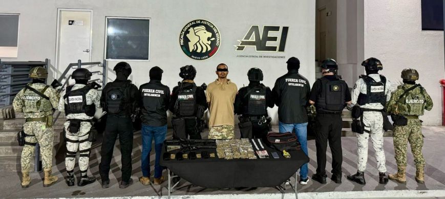 Detienen a generador de violencia con armas y drogas en Monterrey