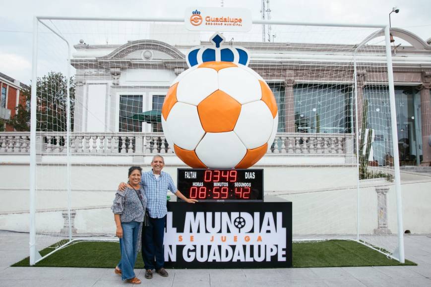 Celebran guadalupenses llegada del Mundial