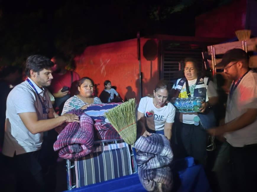 Gobierno de Monterrey brinda apoyo inmediato tras incendio en la Colonia San Martín