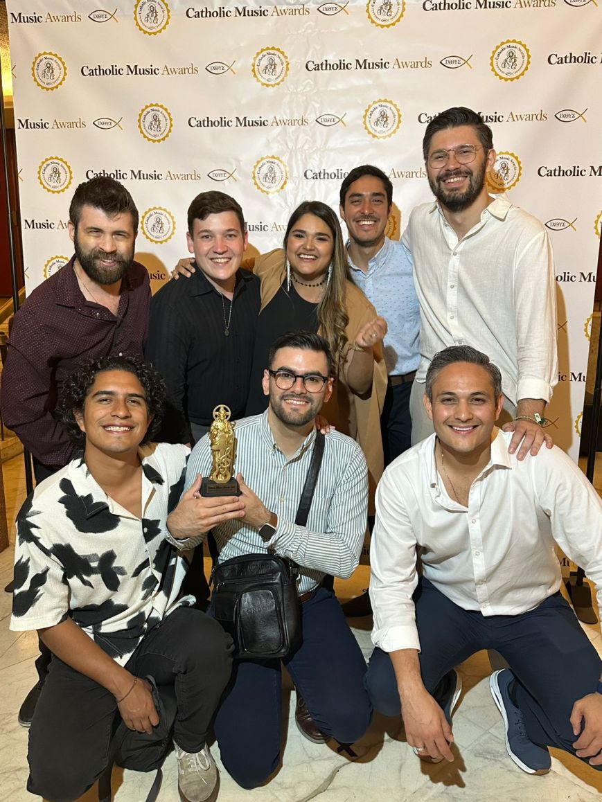 Reconocen, en el Vaticano, a ministerio de música regio