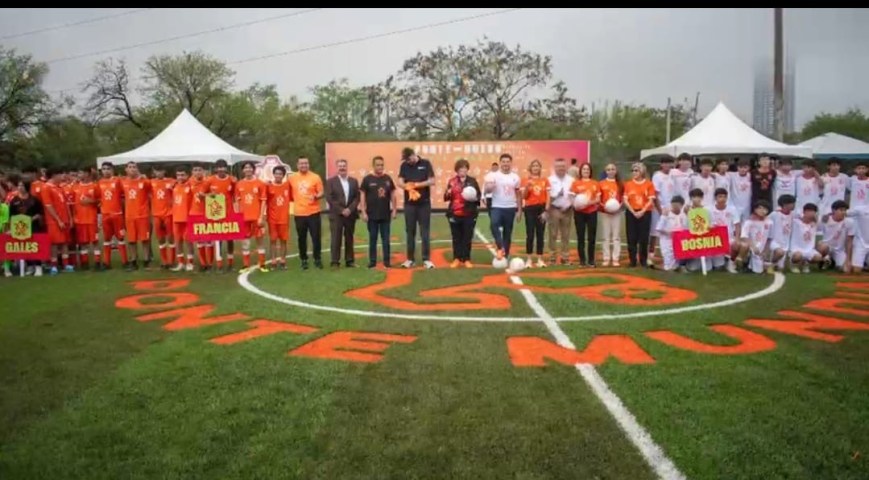 Entrega Nuevo León 161 canchas y 40 aulas en 100 días