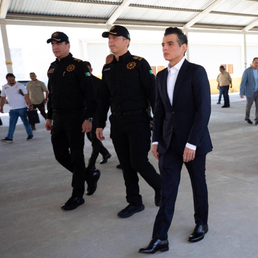 Reconoce Miguel Flores avances en penales: “ahora tienen integridad y orden”