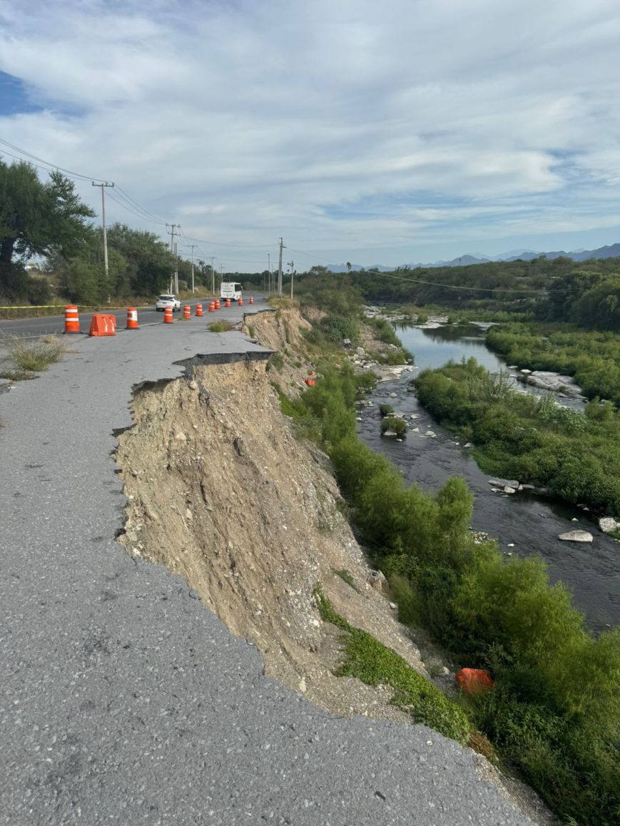 Gestiona Guadalupe reparación de desgajamiento junto a río Santa Catarina