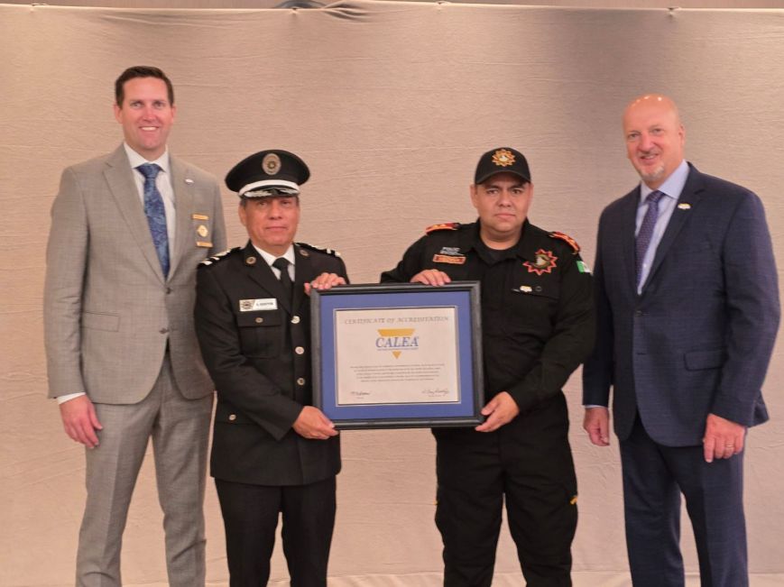 Refrenda Fuerza Civil acreditación internacional CALEA