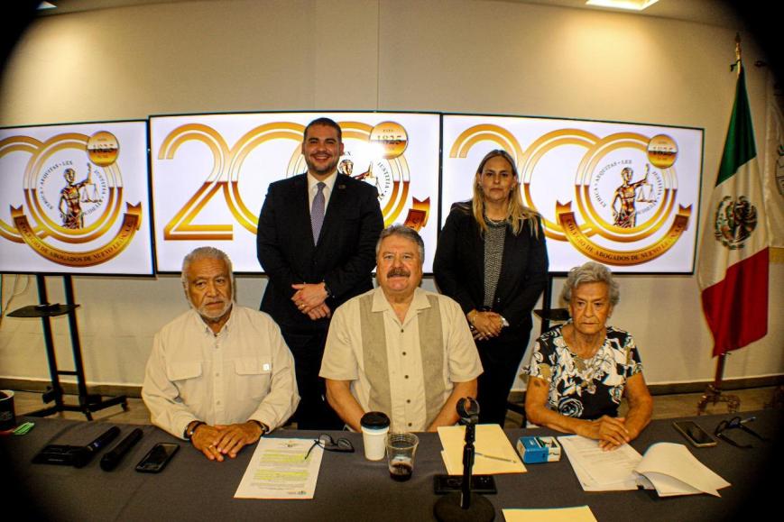 Se inscribe David Castillo como aspirante a Vicerrector del Colegio de Abogados de Nuevo León