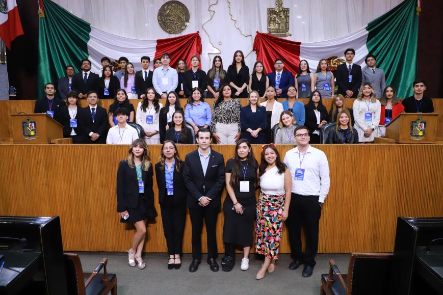 Clausuran diputadas del PAN Parlamento Juventud Legislativa