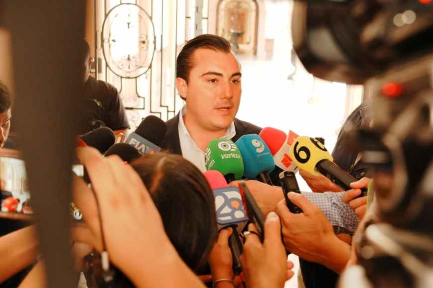 Llama Manuel Guerra Cavazos a la unidad en Nuevo León rumbo a 2027