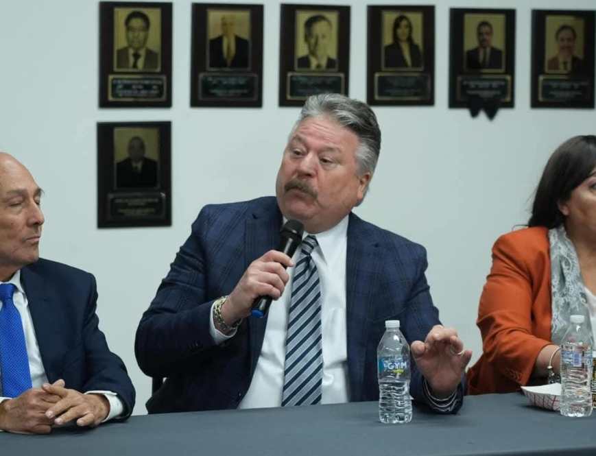 Pide abogado a SCJN no usar objetos ni rituales que brinquen la Constitución