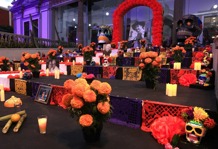 Rinden homenaje a “Piporro” con Mega Altar en Guadalupe